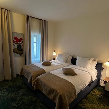 La Boheme Boutique Casa Soare Hotel Bucharest Luaran gambar