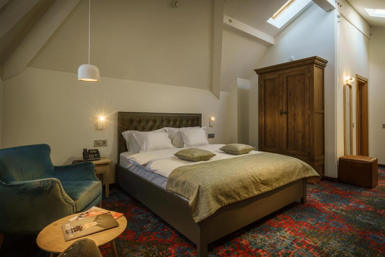 La Boheme Boutique Casa Soare Hotel Bucharest Luaran gambar