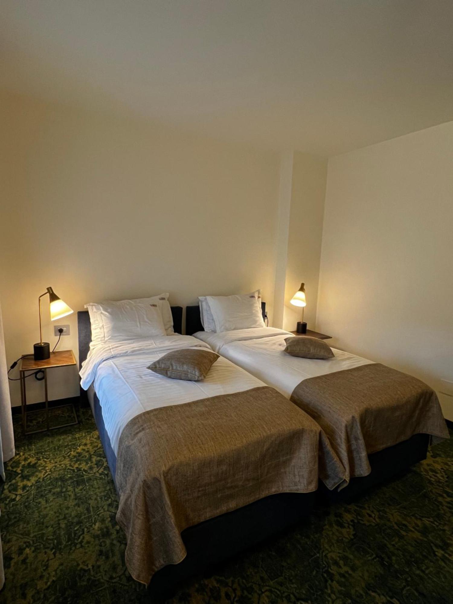 La Boheme Boutique Casa Soare Hotel Bucharest Luaran gambar